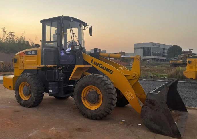 裝載機(jī)操作證在哪個(gè)部門辦理？